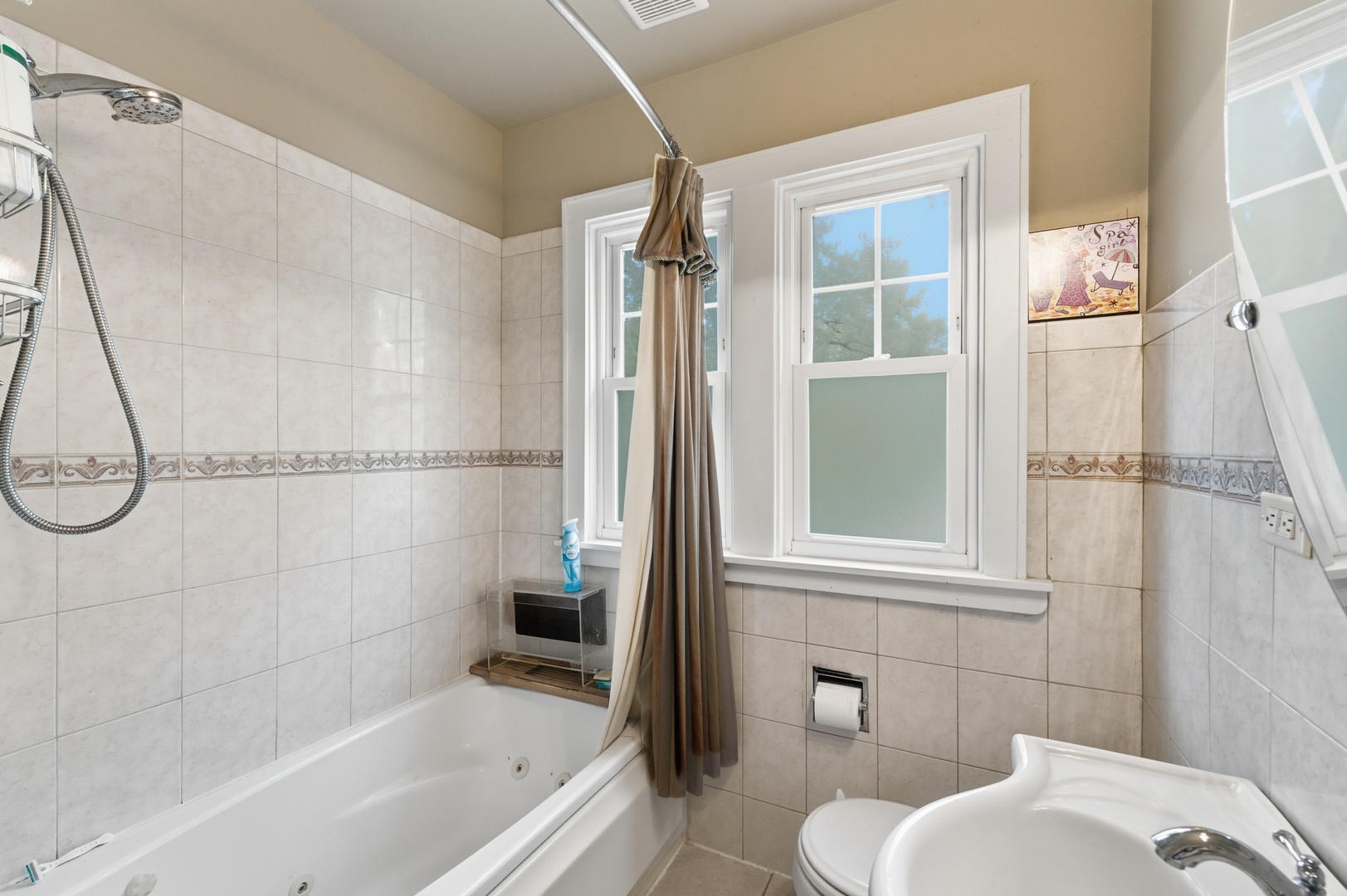 3829 W Addison Street Property Photo 20