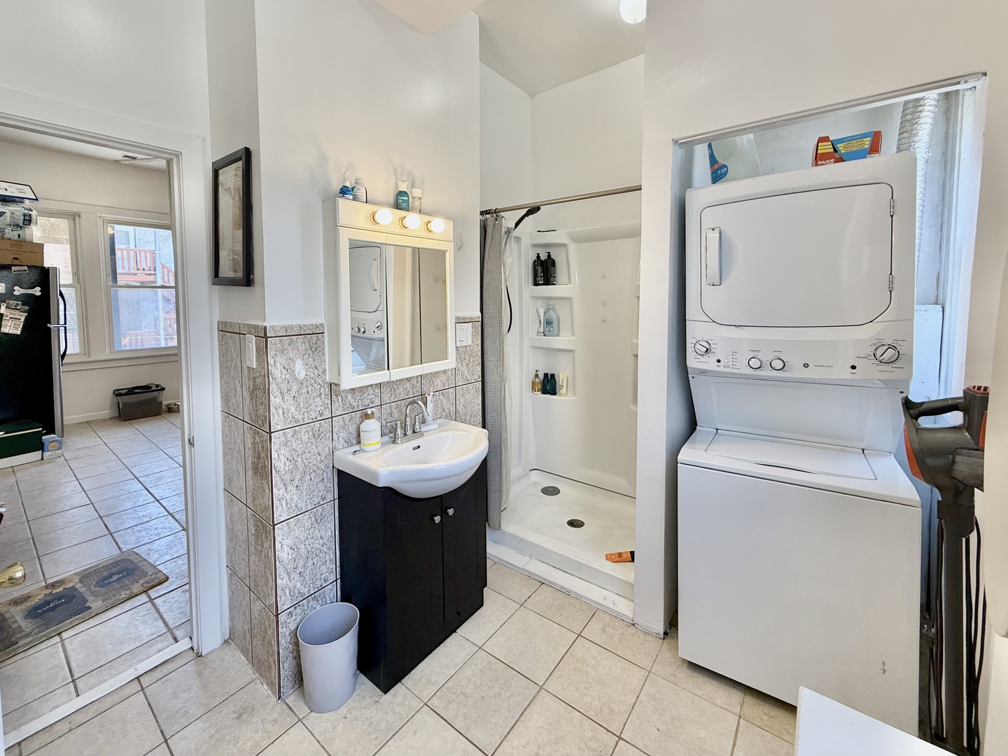 2947 W Cortland Street Property Photo 5