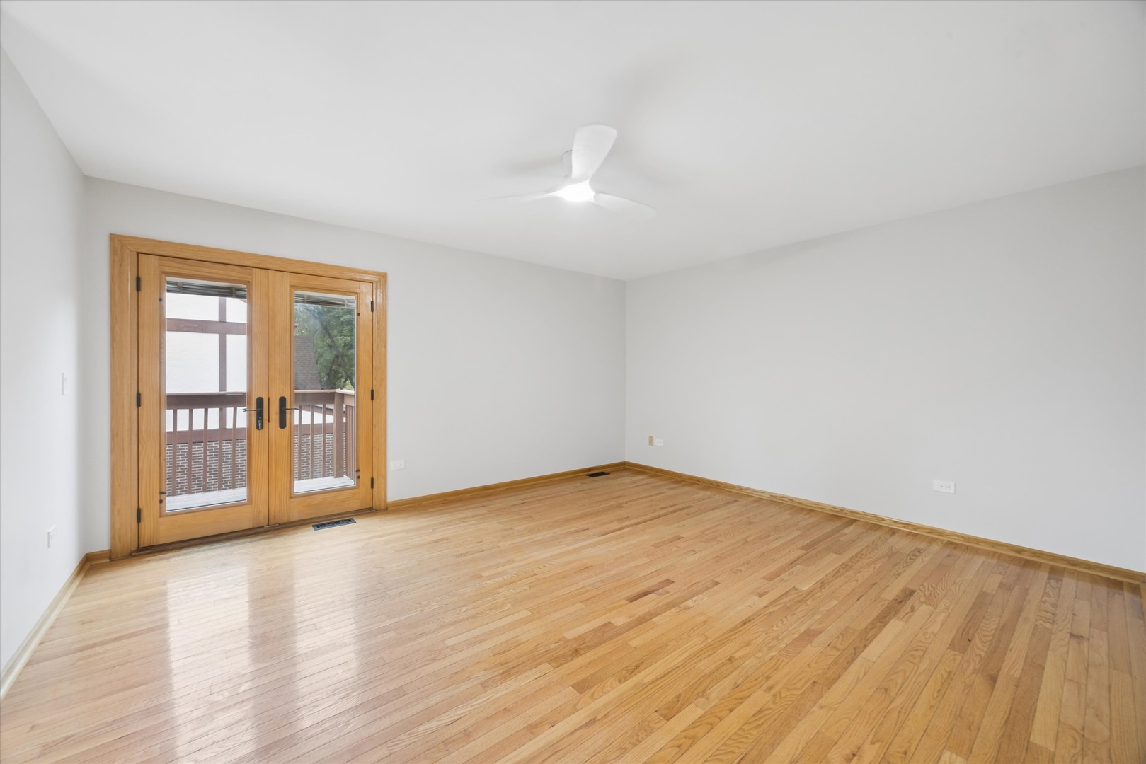 11132 Eaton Court Property Photo 11