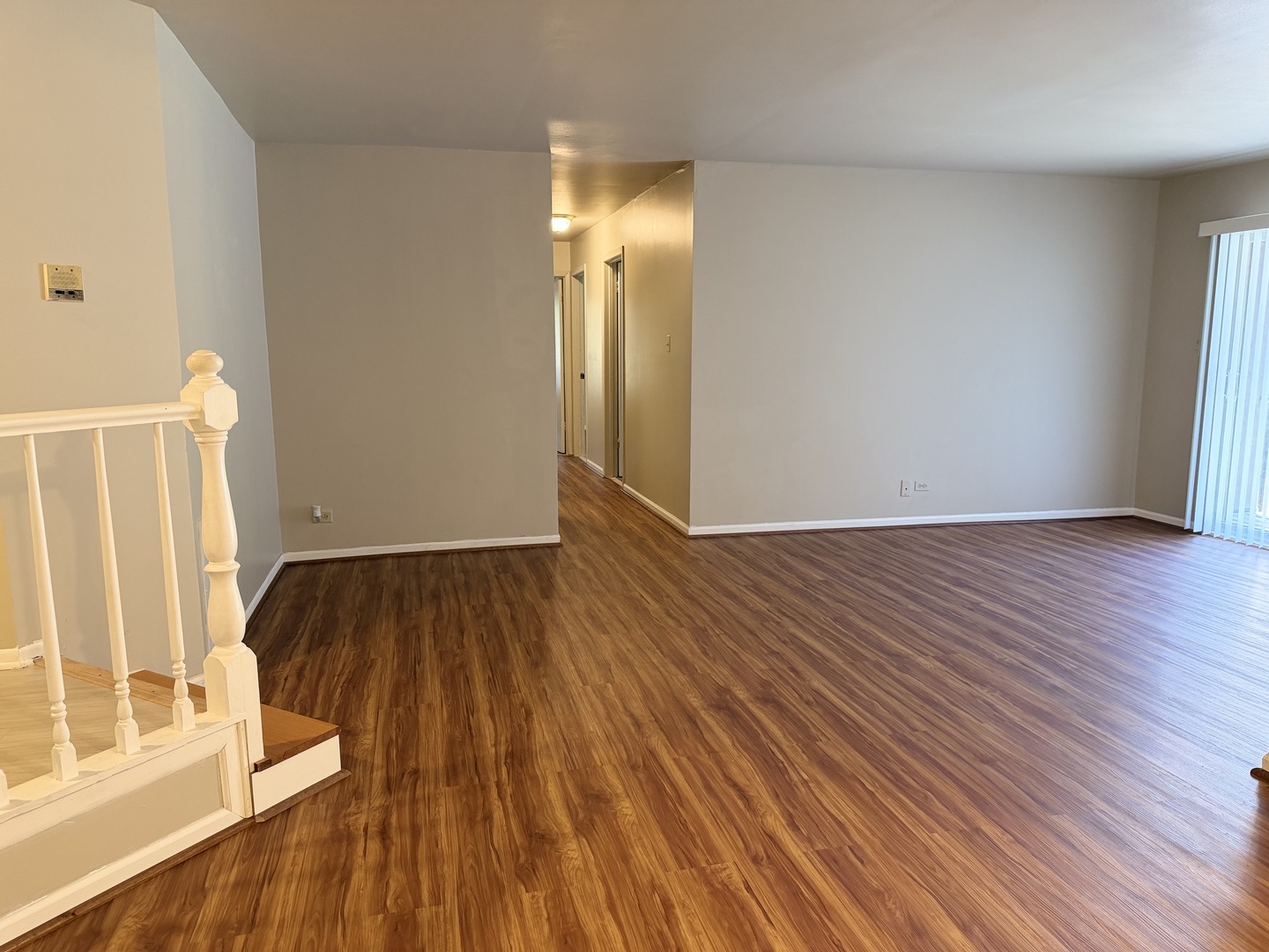 1659 Dover Court A Property Photo 4