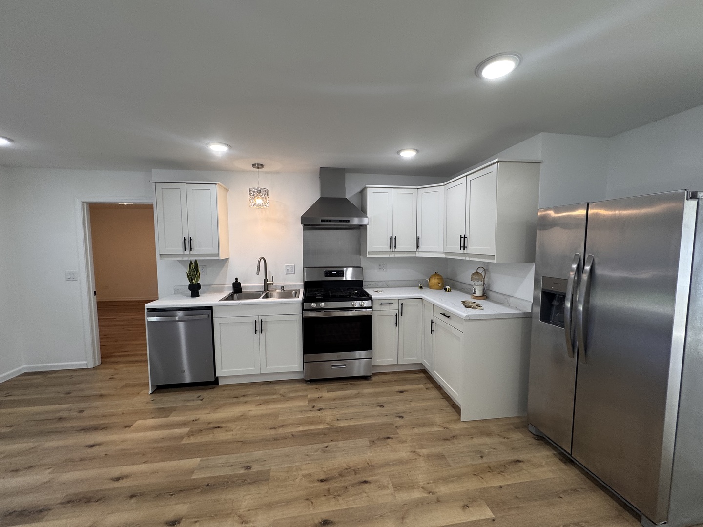 1311 Loral Avenue Property Photo 4