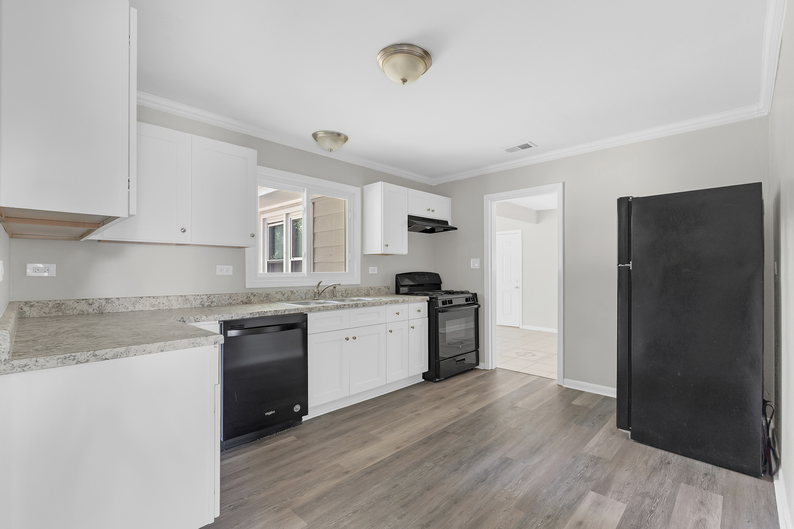 63 W Manchester Drive Property Photo 12