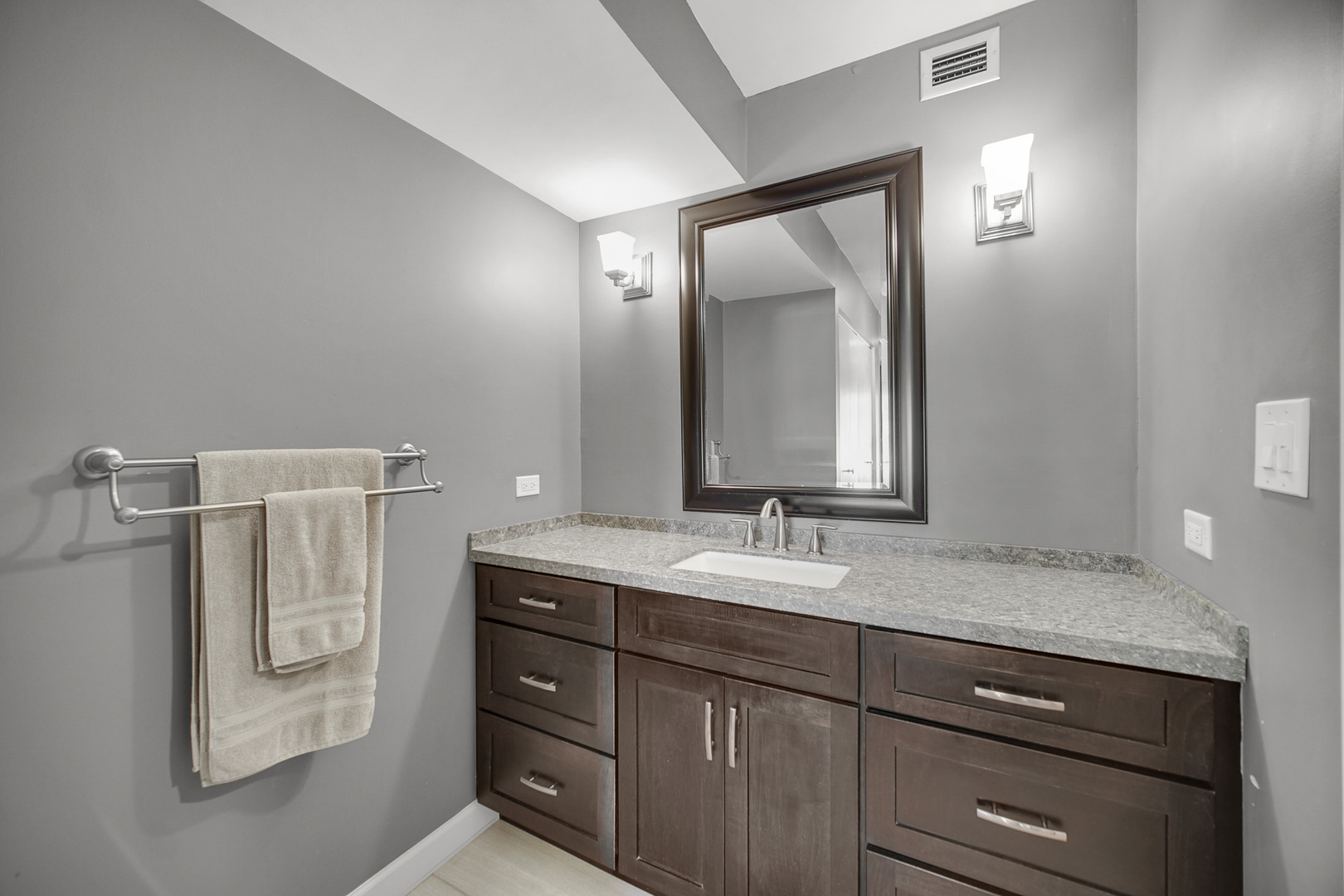 1066 Shermer Road 11 Property Photo 14
