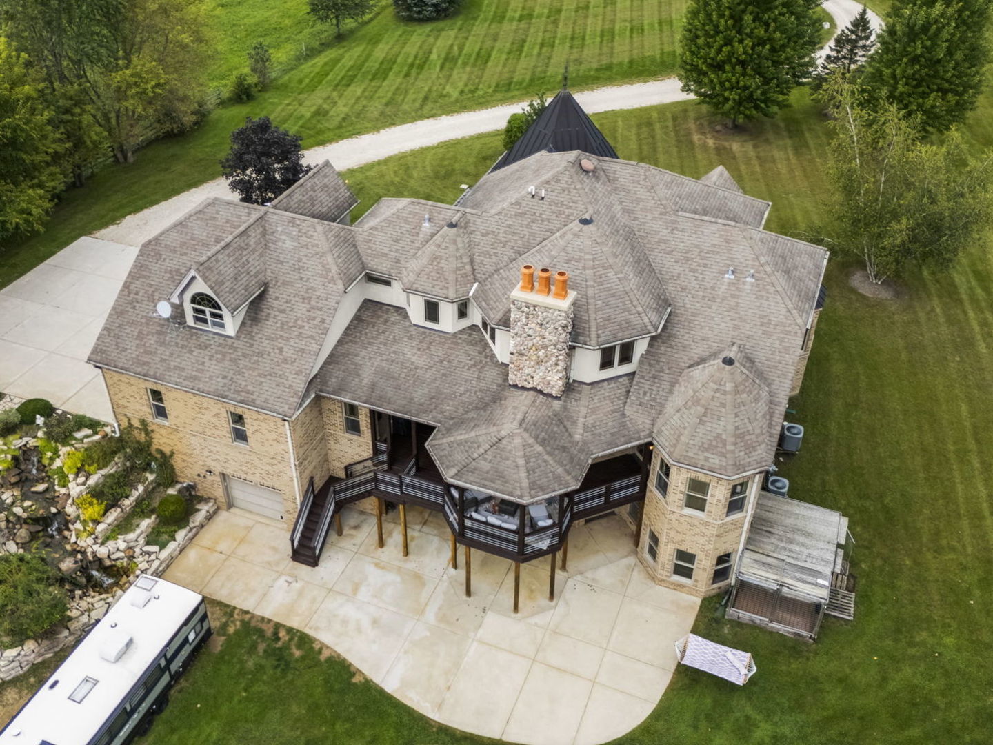 15309 Kishwaukee Valley Road Property Photo 4