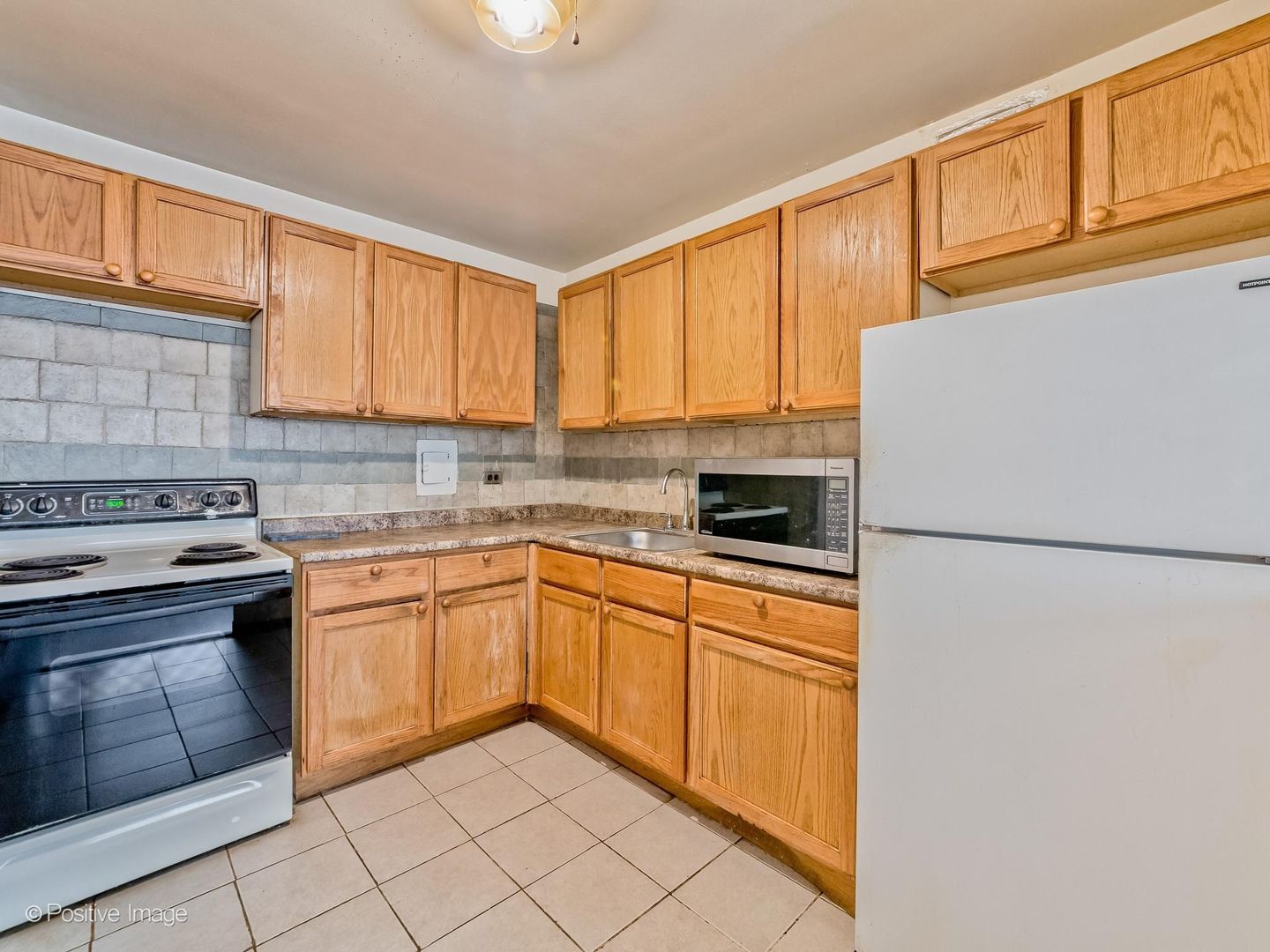 6300 N Sheridan Road 204 Property Photo 8