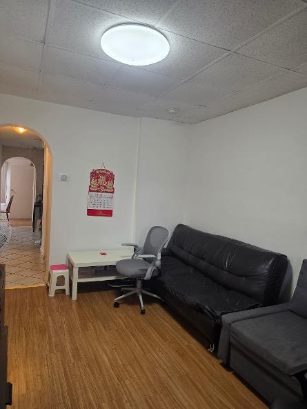 3341 S Hamilton Avenue Property Photo 4