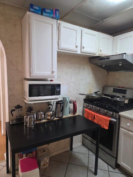 3341 S Hamilton Avenue Property Photo 5