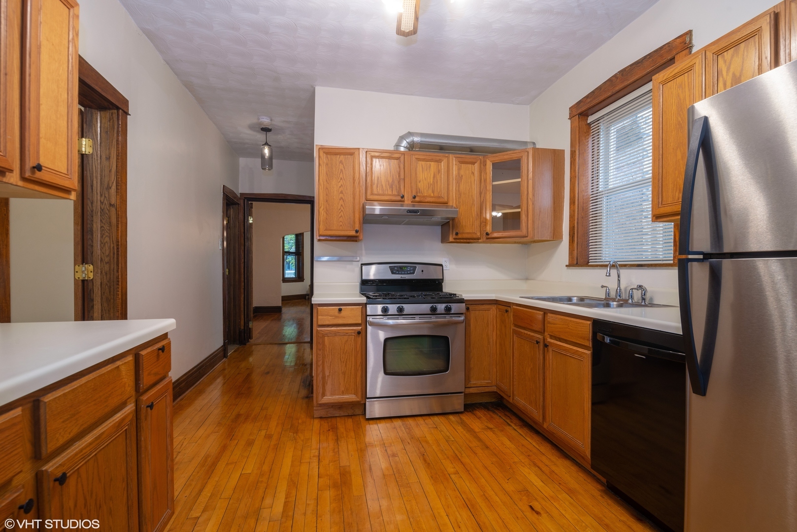 1723 W Balmoral Avenue 1 Property Photo 12