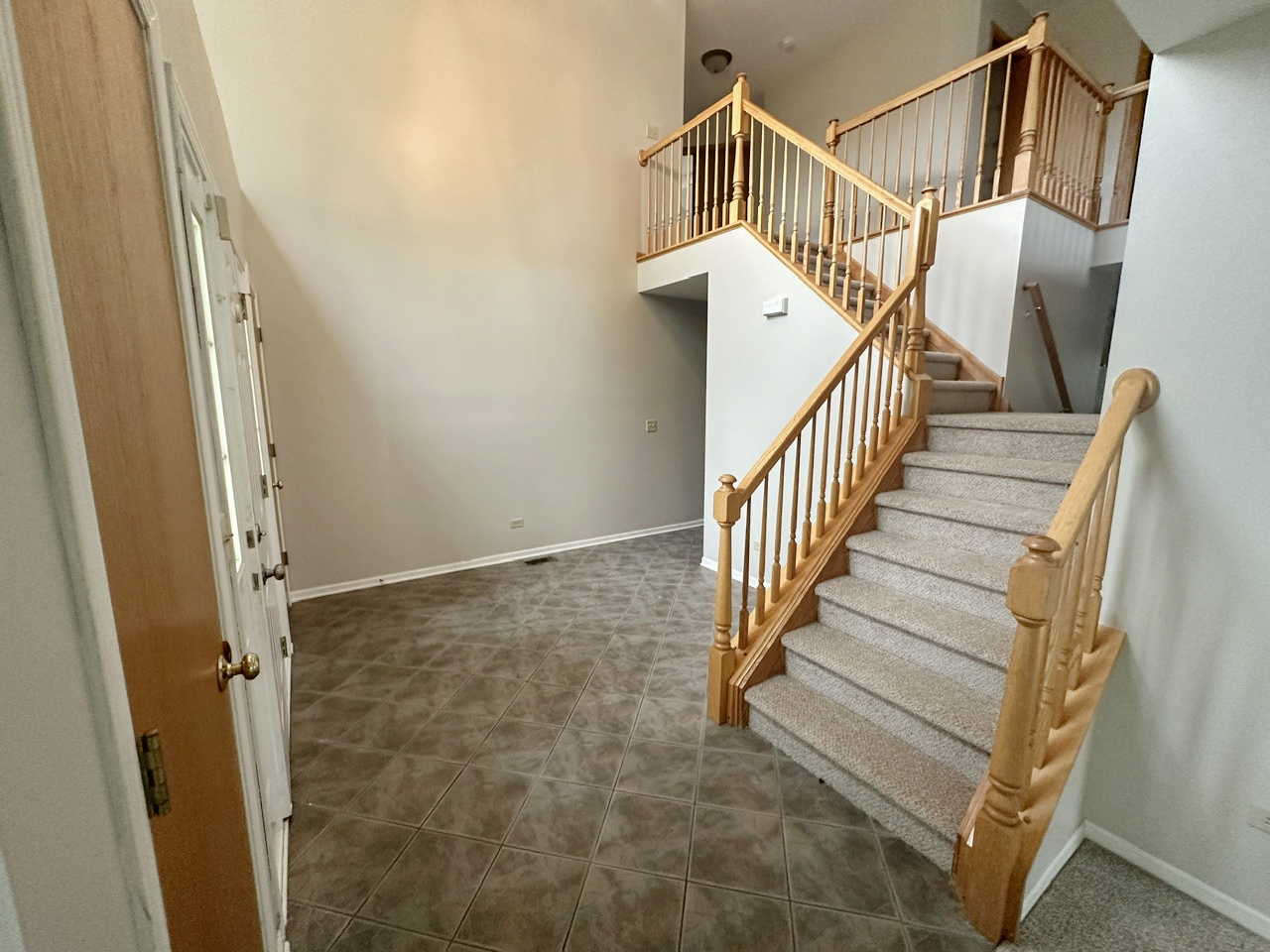 1907 Ridge Moor Drive Property Photo 5