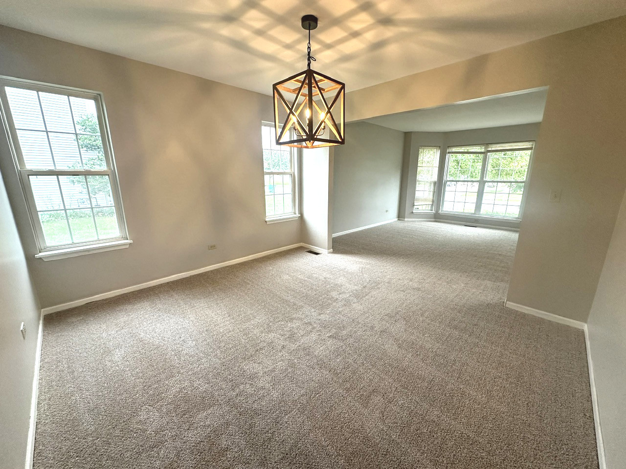 1907 Ridge Moor Drive Property Photo 7