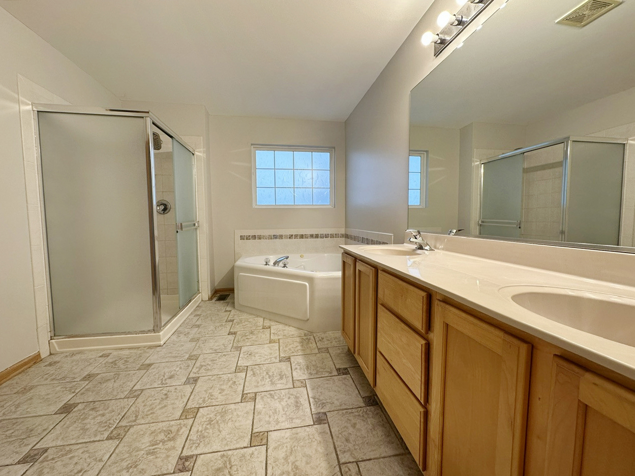 1907 Ridge Moor Drive Property Photo 19