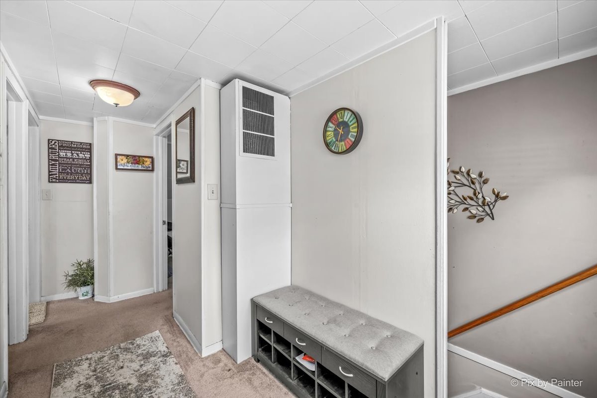 249 W Butterfield Road Property Photo 16