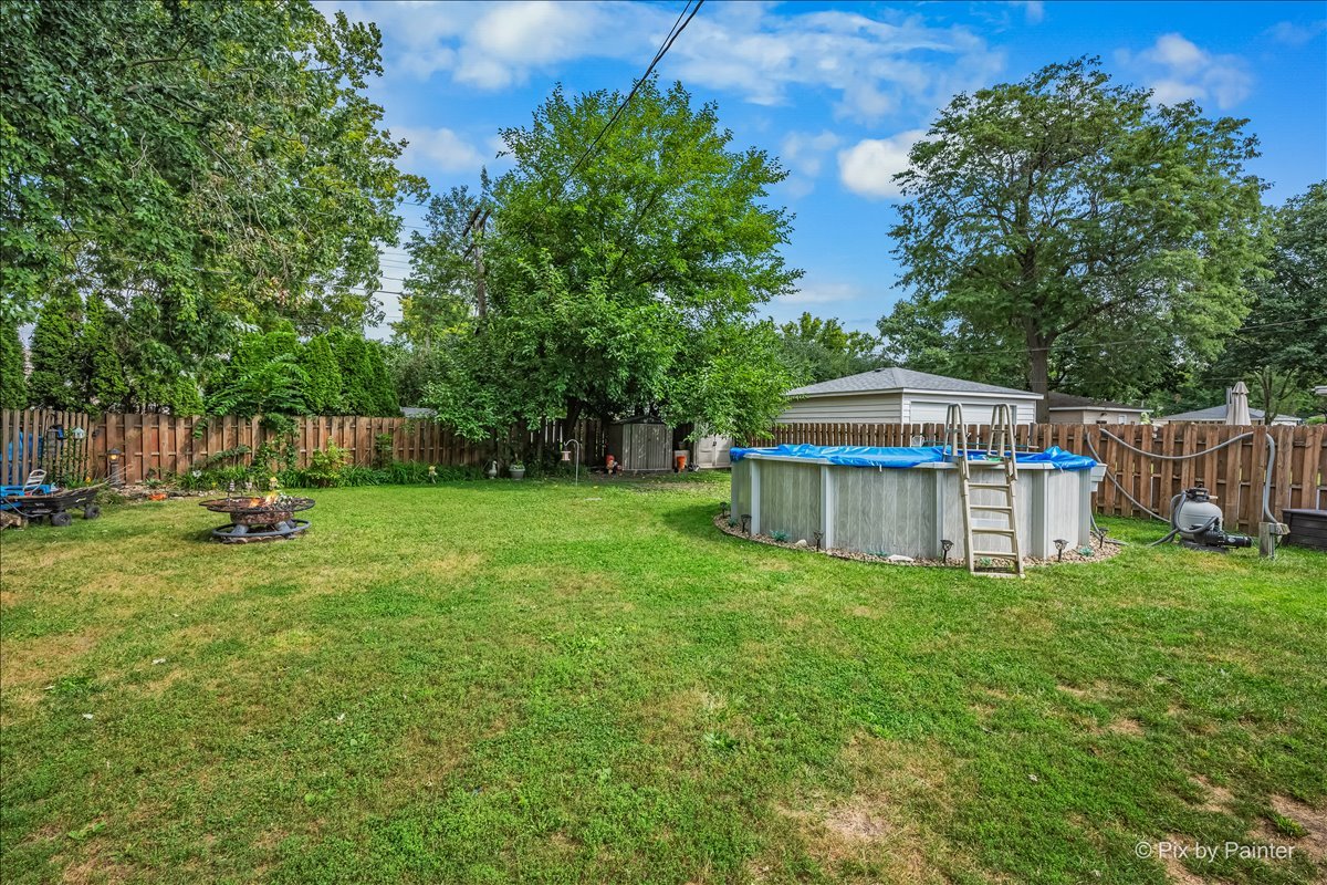 249 W Butterfield Road Property Photo 31