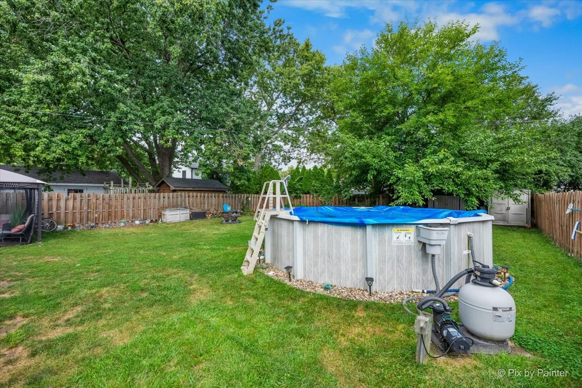 249 W Butterfield Road Property Photo 35