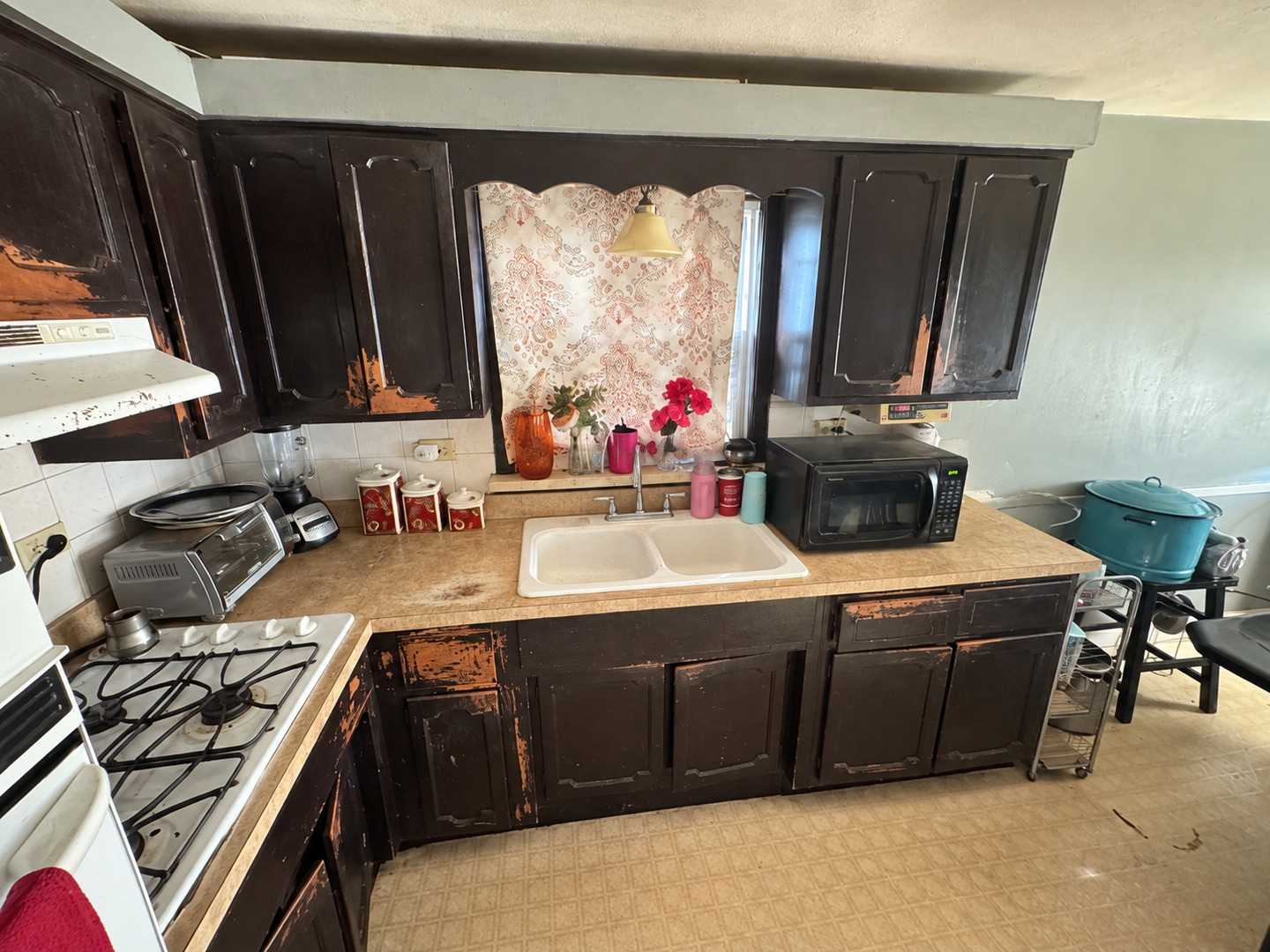 6114 S Parkside Avenue Property Photo 4
