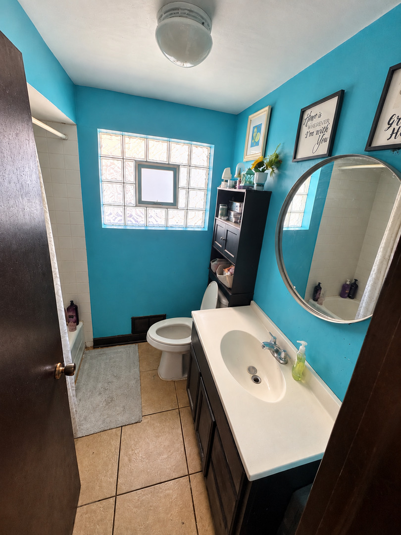 6114 S Parkside Avenue Property Photo 7