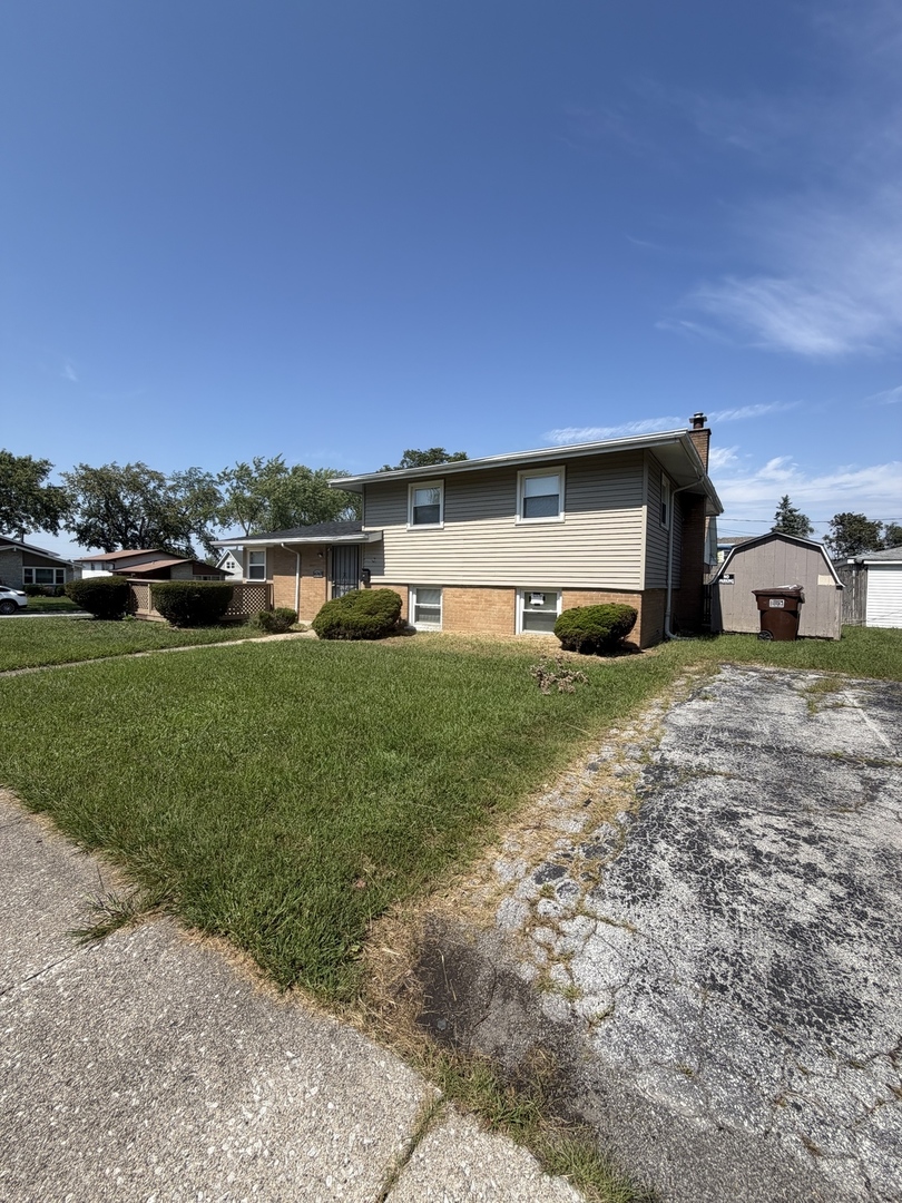 16767 Sunset Ridge Drive Property Photo 2