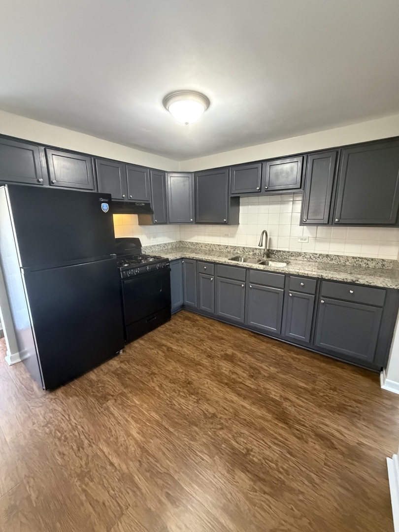 16767 Sunset Ridge Drive Property Photo 5