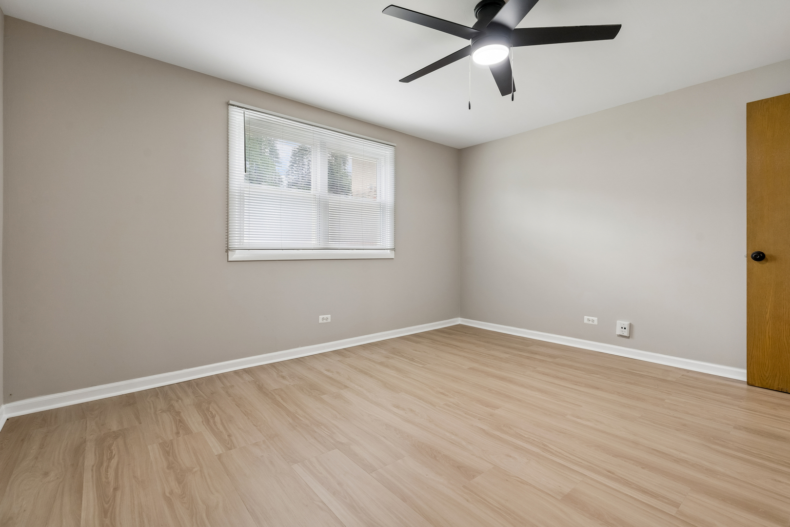 6022 N Avondale Avenue 1s Property Photo 17