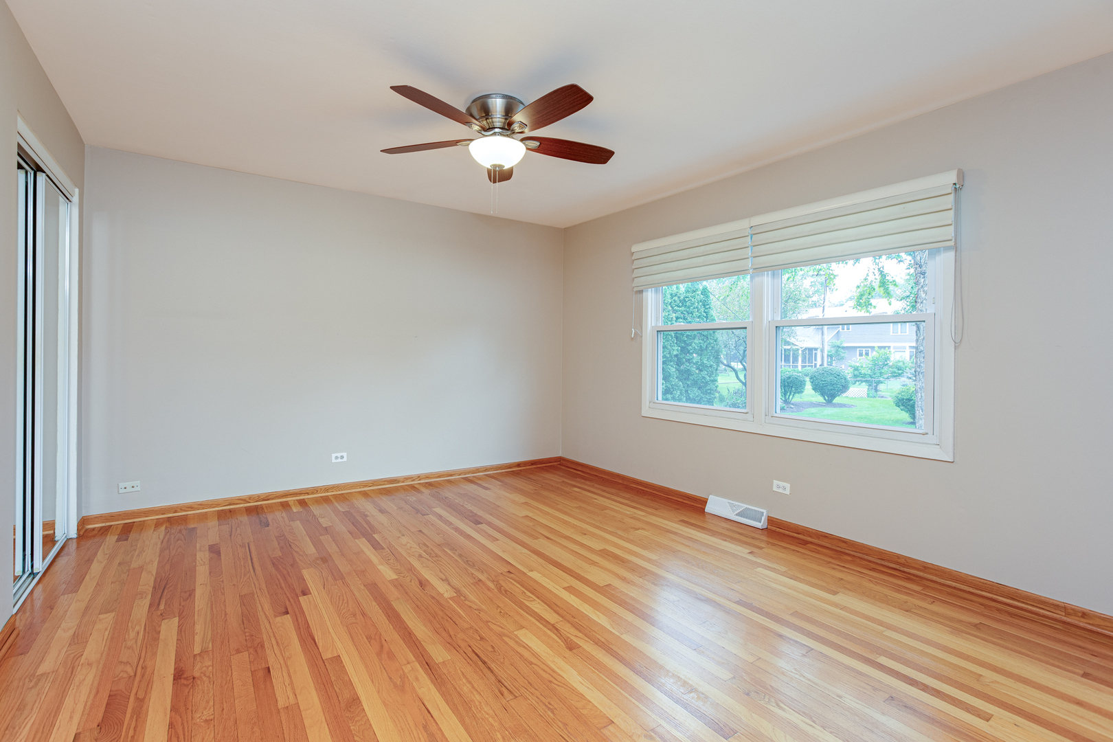 0s364 Jefferson Street Property Photo 10