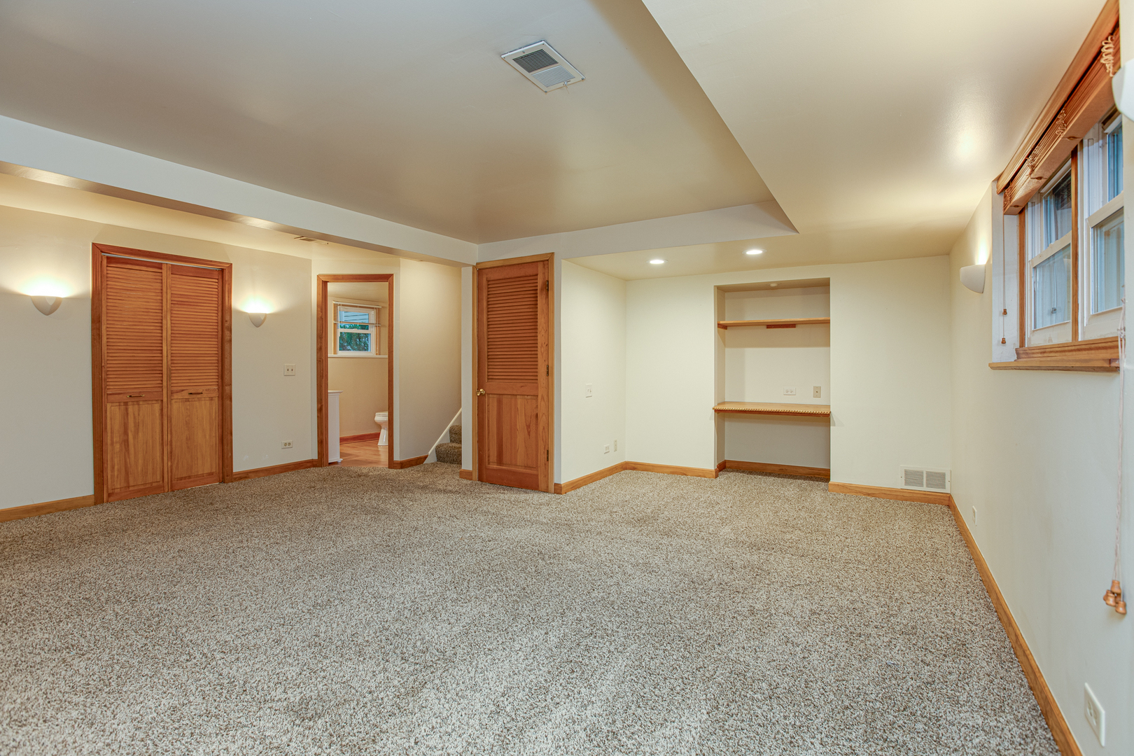 0s364 Jefferson Street Property Photo 16