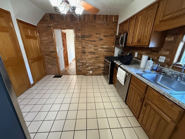 2358 W Lombard Street Property Photo 11