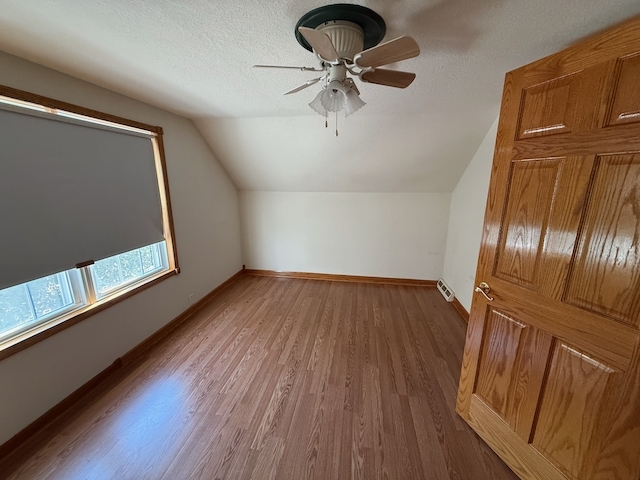 2358 W Lombard Street Property Photo 23