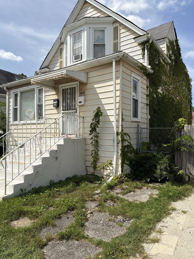 1030 N Mason Avenue Property Photo 2