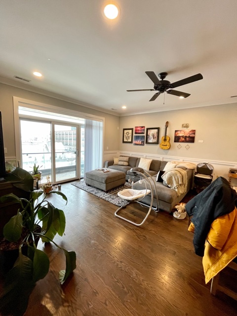 2508 W Diversey Avenue 3w Property Photo 12