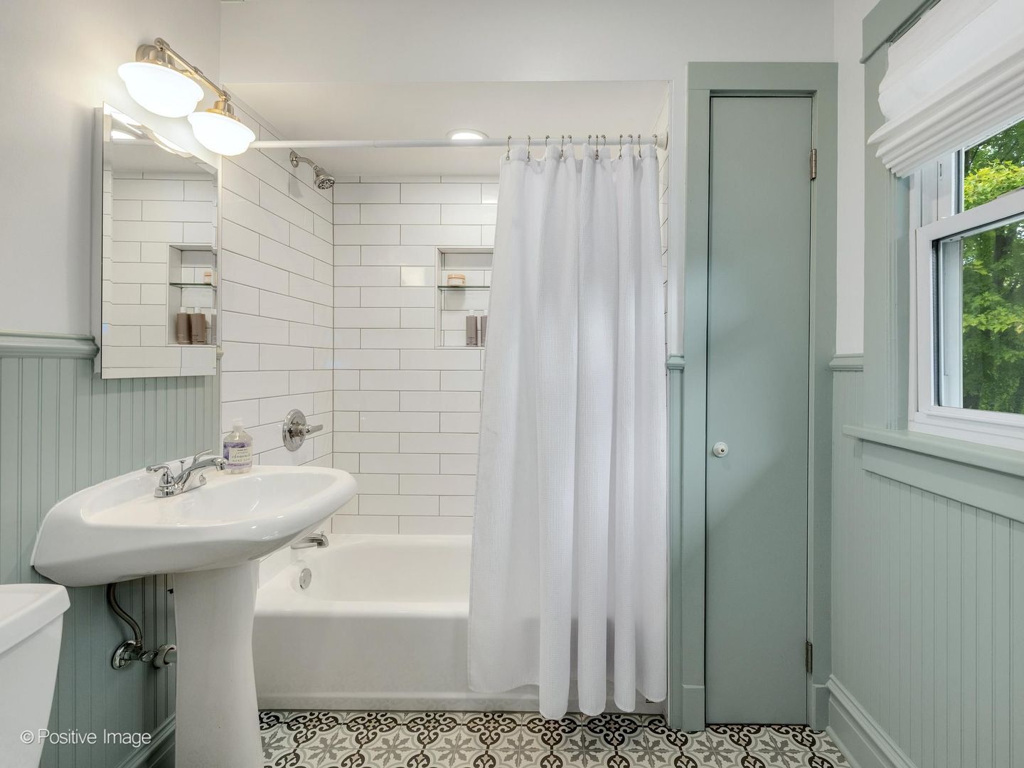 500 N Ashland Avenue Property Photo 32