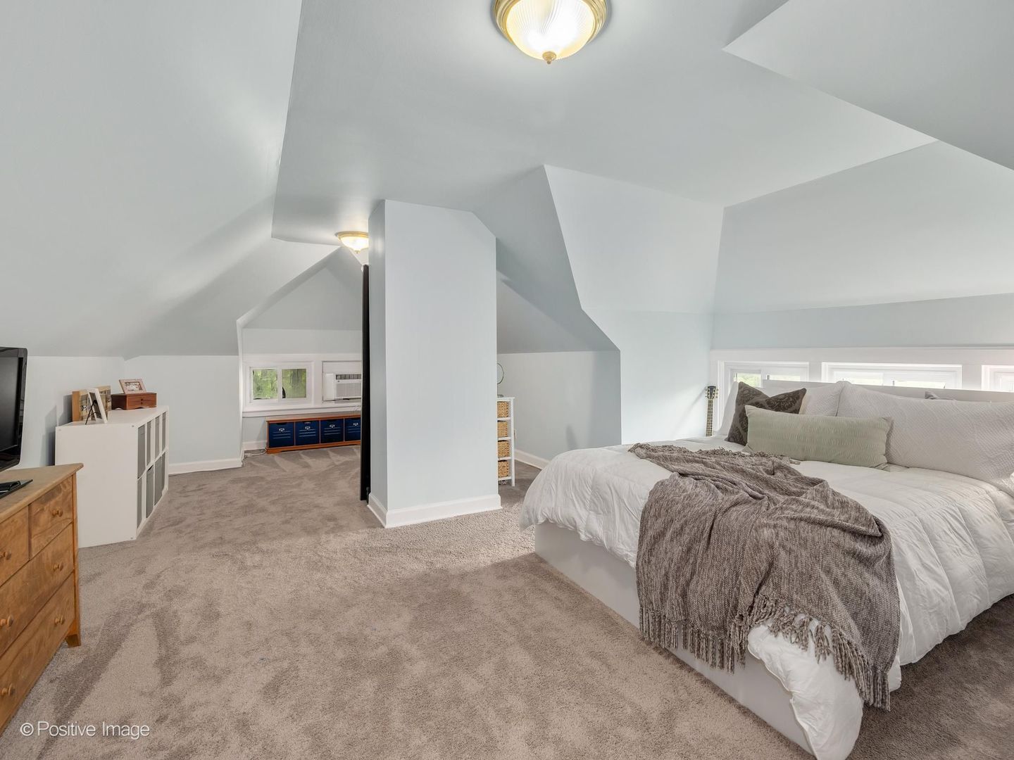 500 N Ashland Avenue Property Photo 33