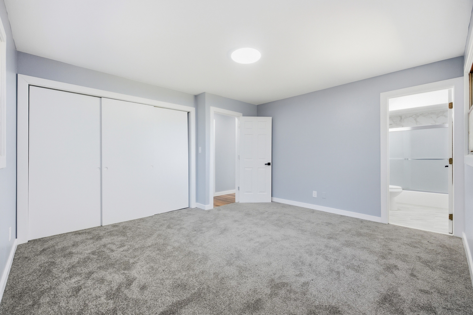 2355 Coach And Surrey Lane Property Photo 15