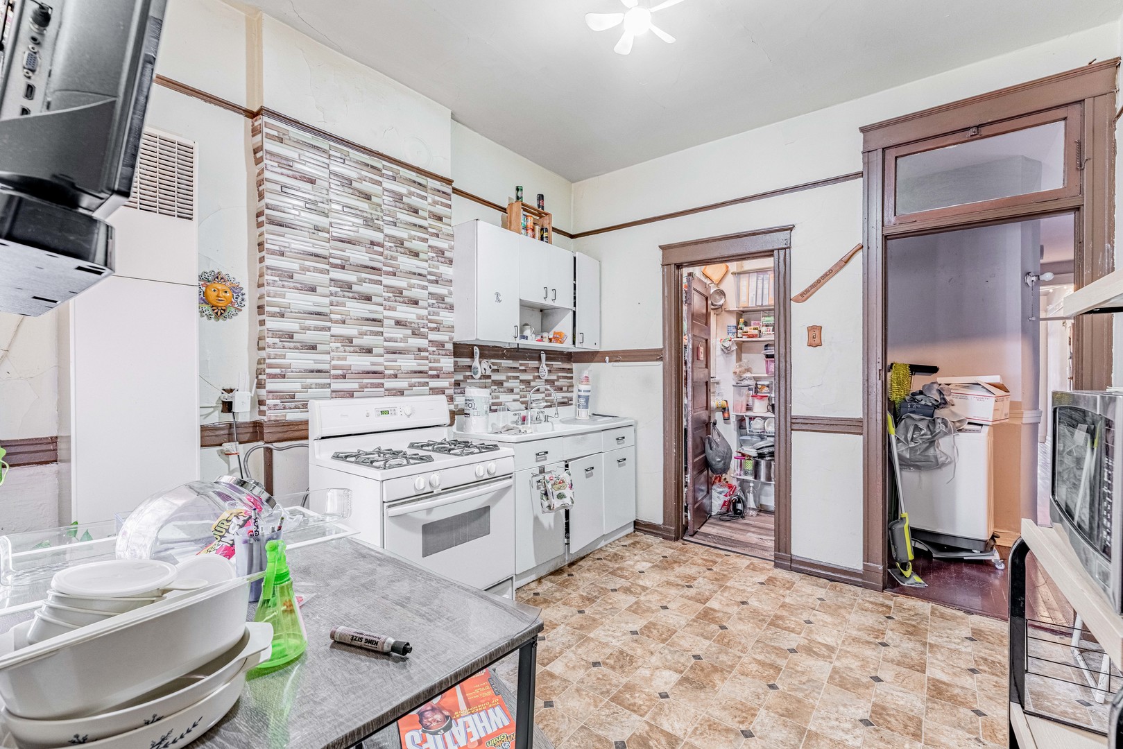 1627 N Kedzie Avenue Property Photo 16