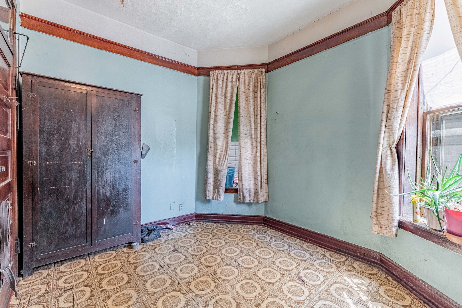 1627 N Kedzie Avenue Property Photo 21