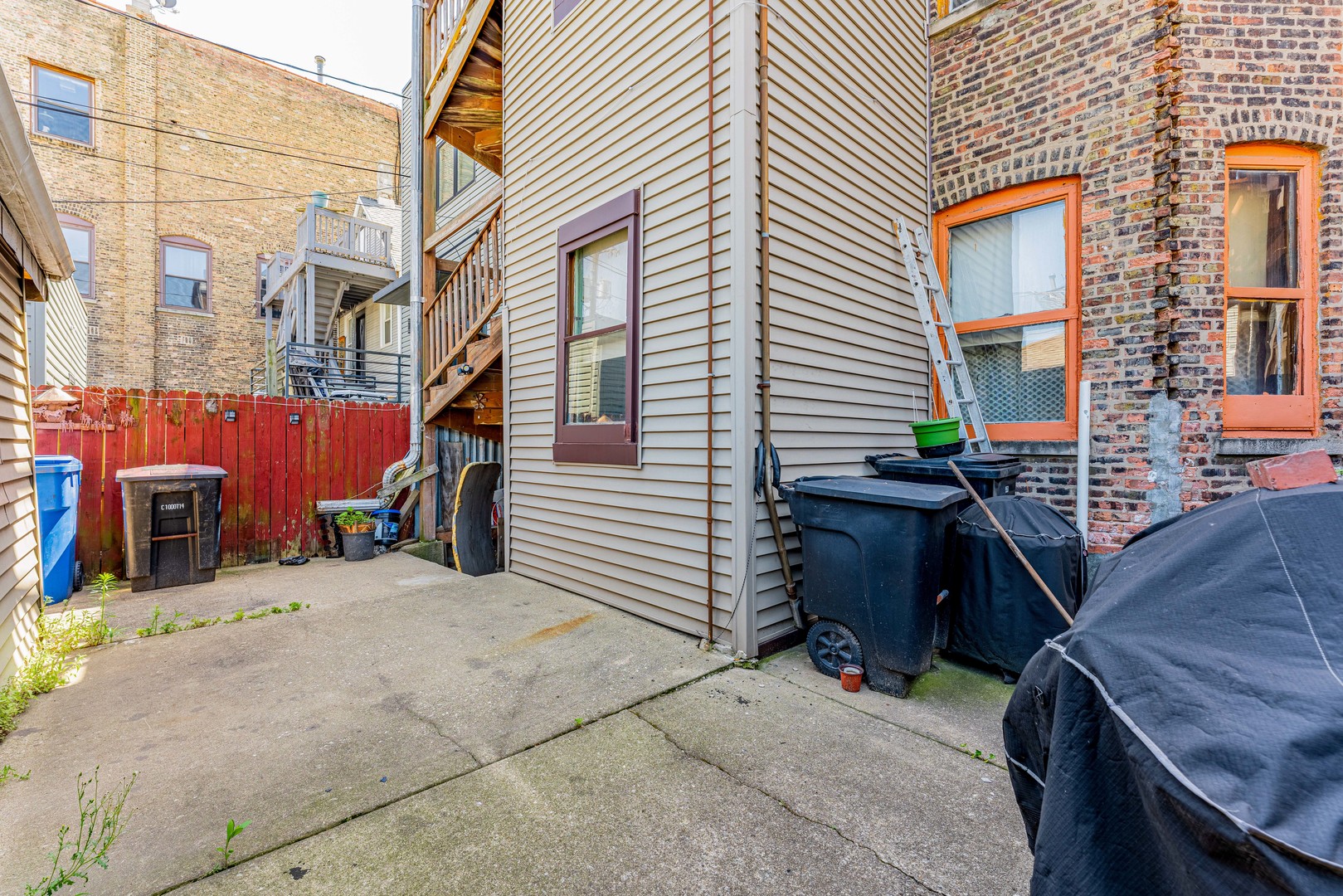 1627 N Kedzie Avenue Property Photo 45