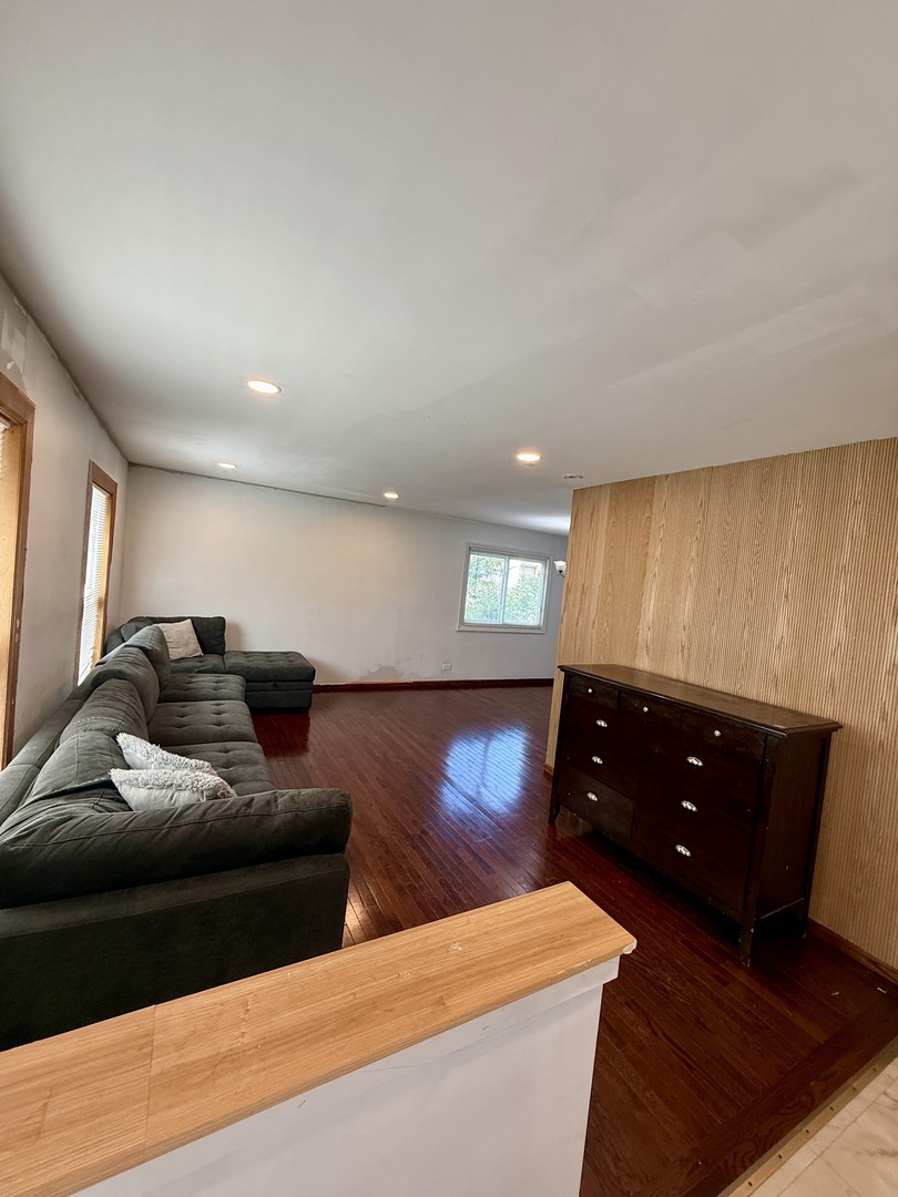 102 Adair Court Property Photo 3
