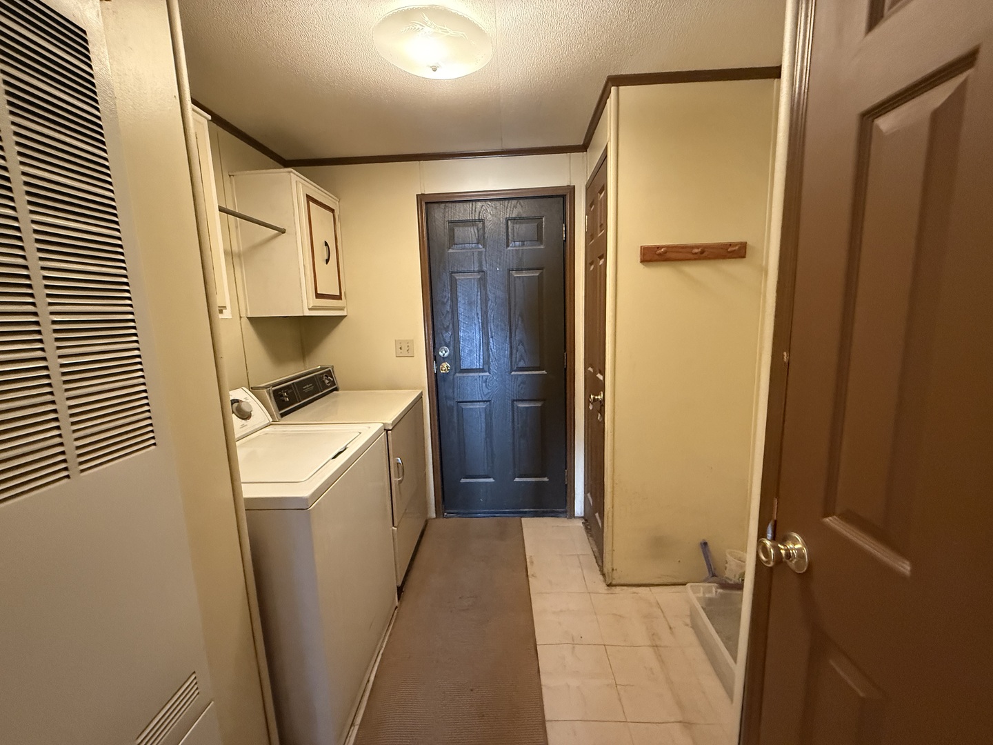 557 Huntsbridge Road Property Photo 17