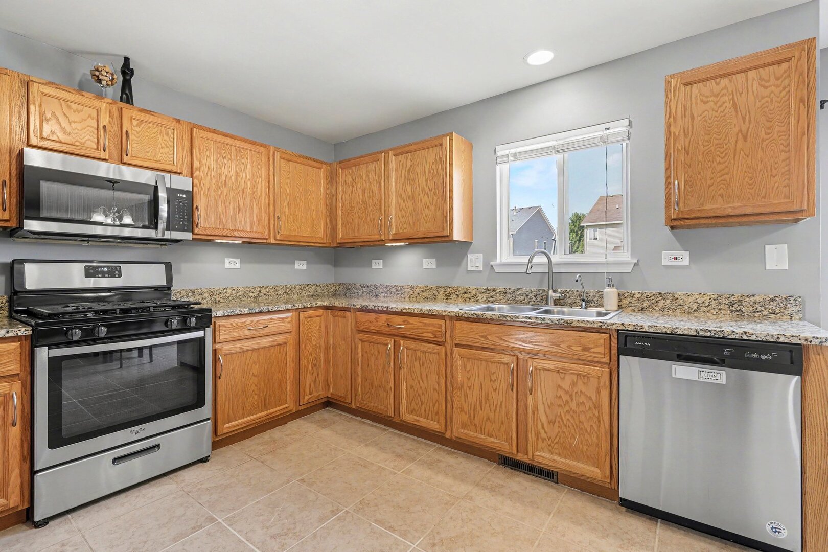 1067 Vermillion Street Property Photo 8