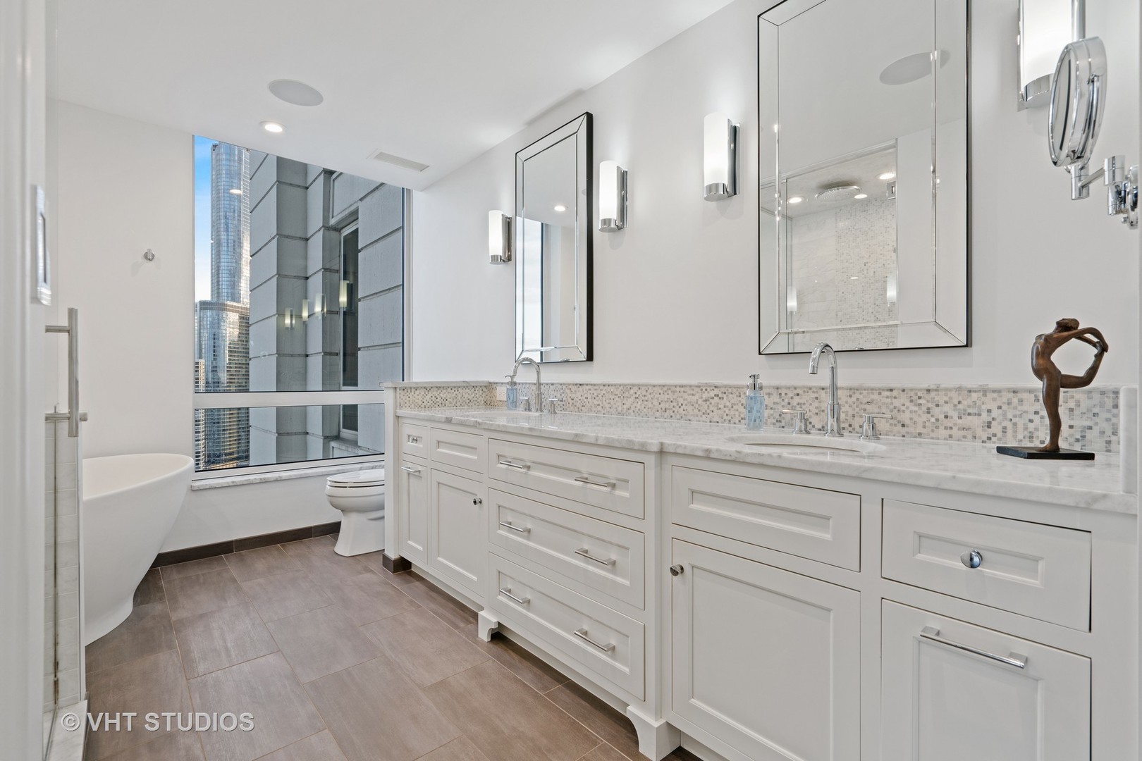 55 E Erie Street 4503 Property Photo 20