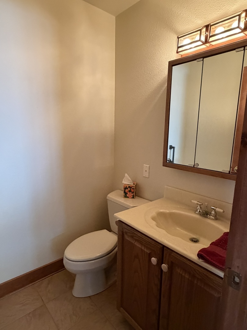 101 E Provost Street Property Photo 25