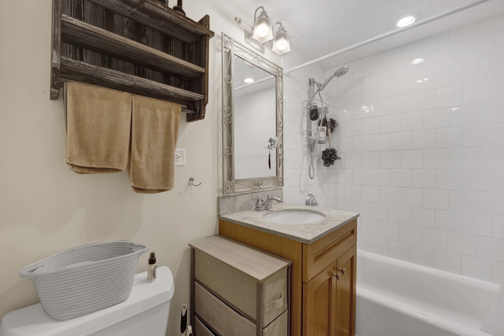 1133 W Grace Street G Property Photo 15