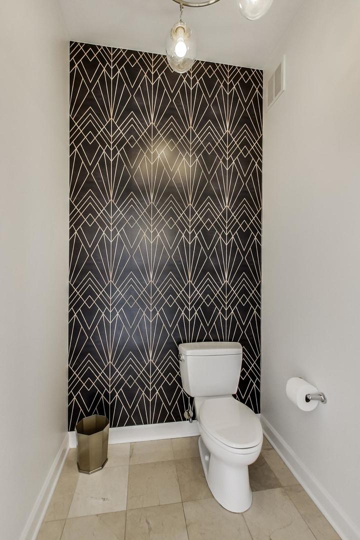 420 E Waterside Drive 4201 Property Photo 28
