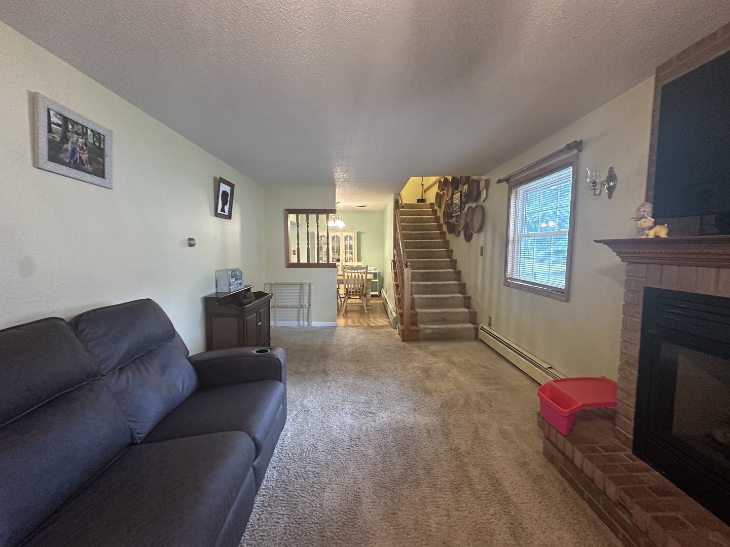 402 E Belleville Avenue Property Photo 21