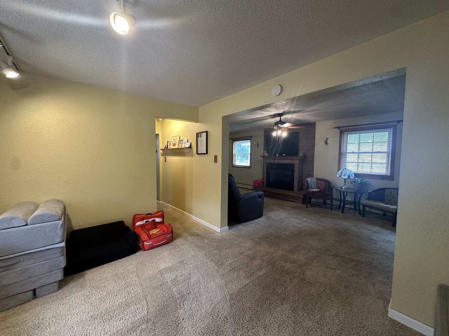 402 E Belleville Avenue Property Photo 29