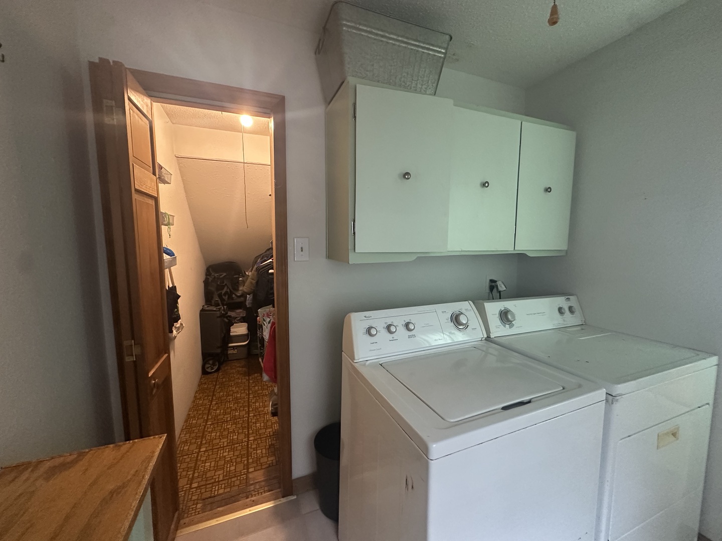 402 E Belleville Avenue Property Photo 34