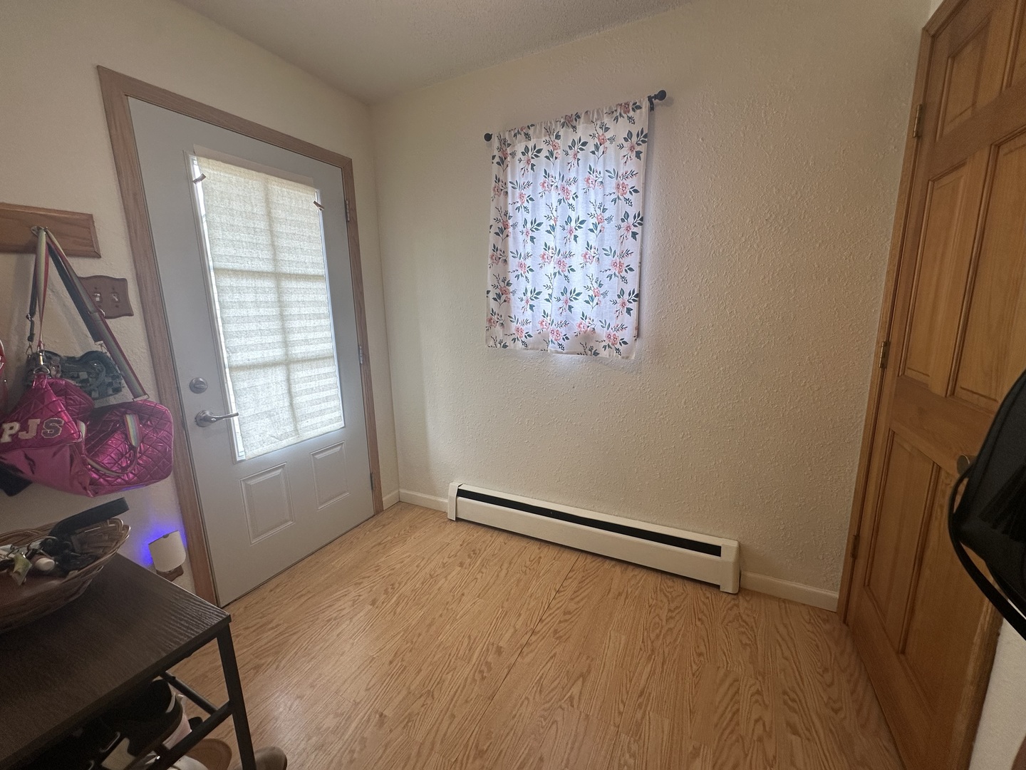 402 E Belleville Avenue Property Photo 38