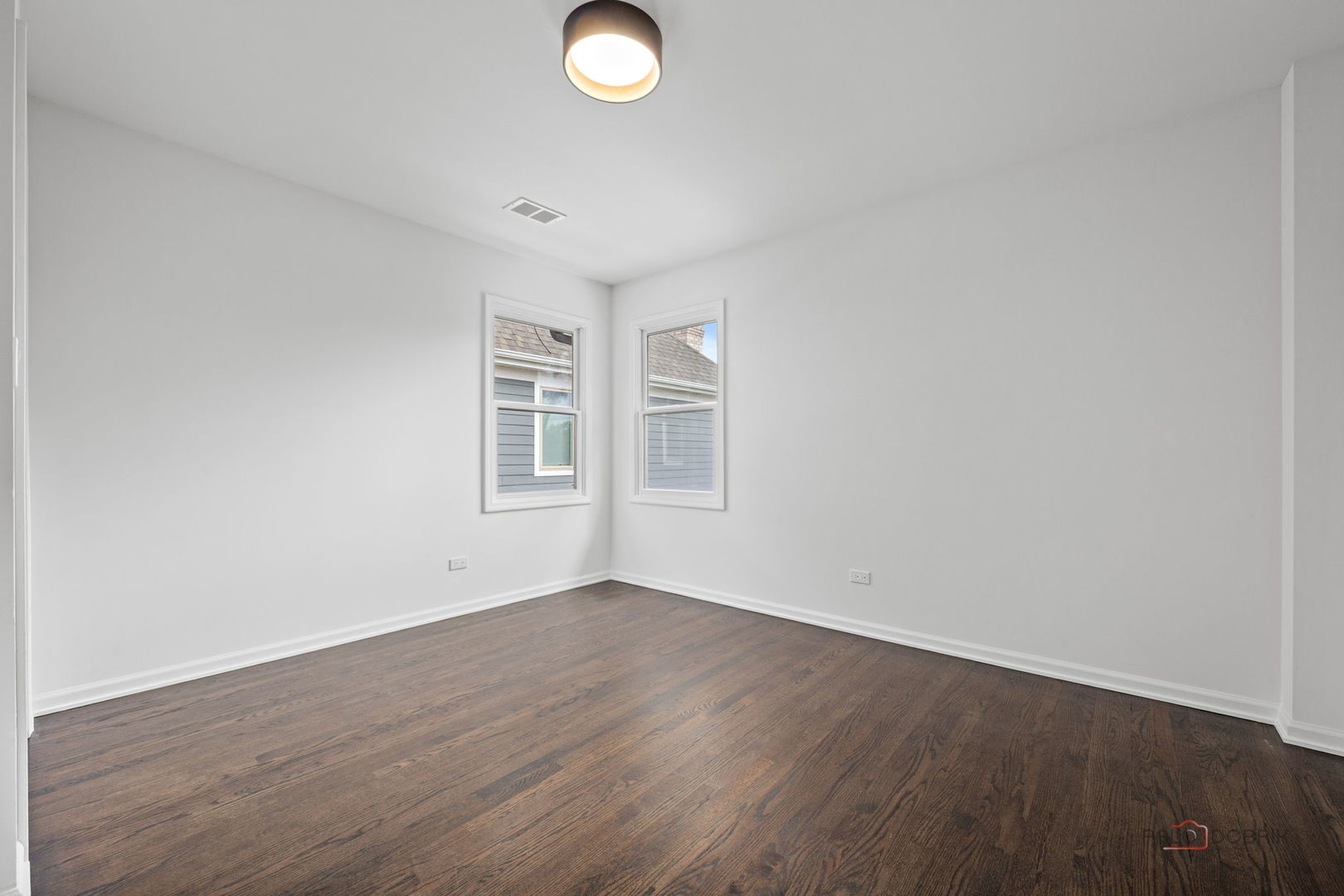 607 S Cedar Avenue Property Photo 27