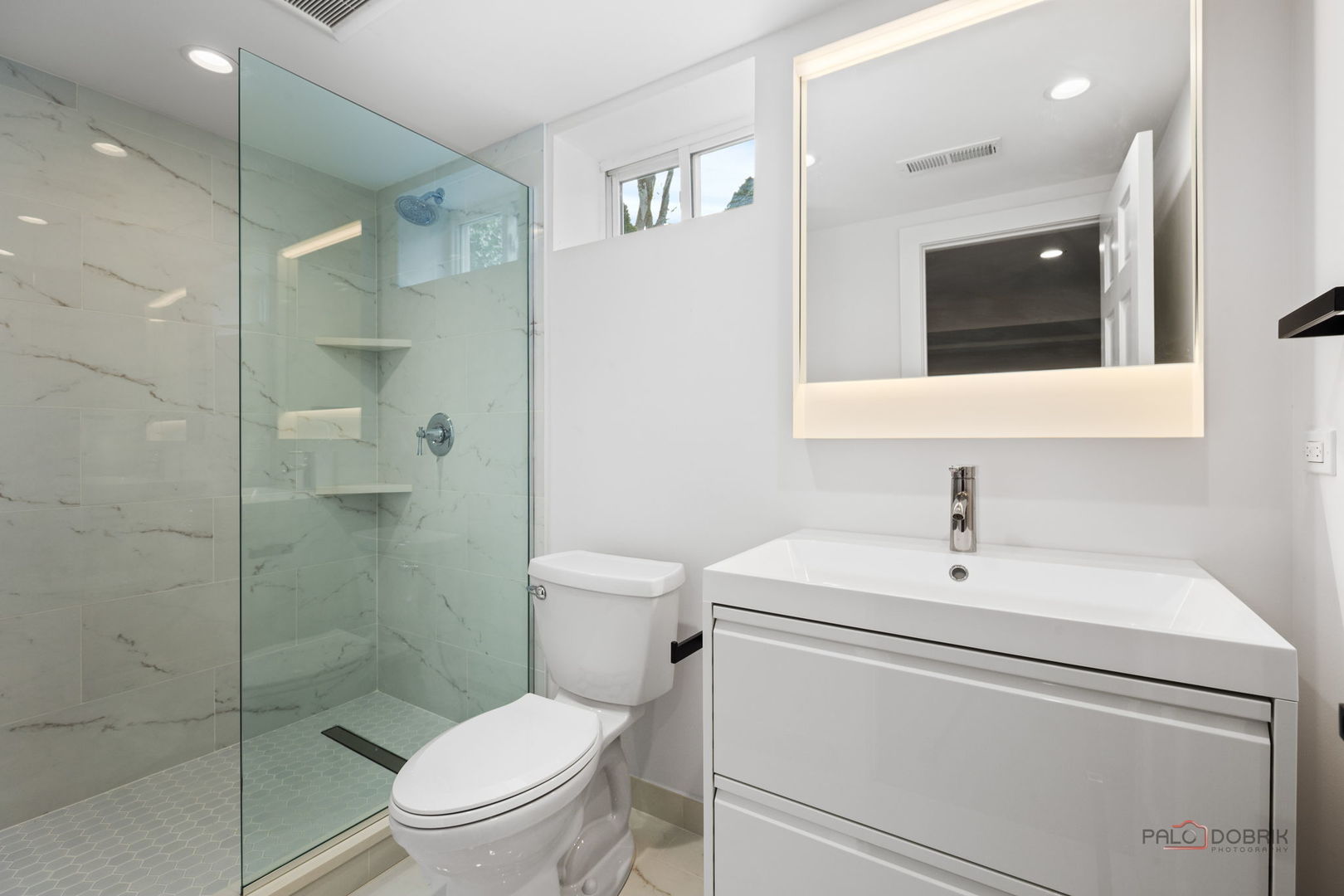 607 S Cedar Avenue Property Photo 40