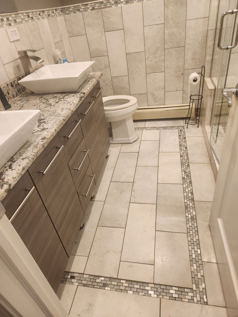 10747 S Harlem Avenue 3a Property Photo 8