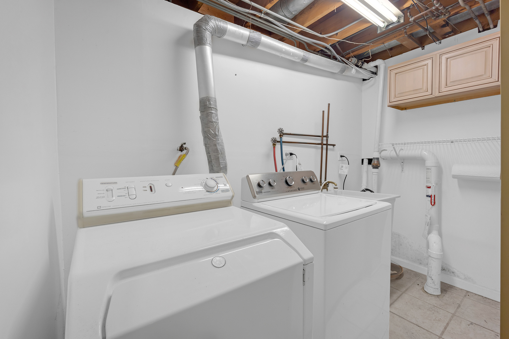 1136 Chateaugay Avenue Property Photo 25